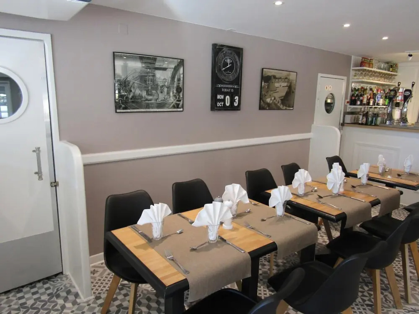 Hôtel Restaurant Le Bourgogne