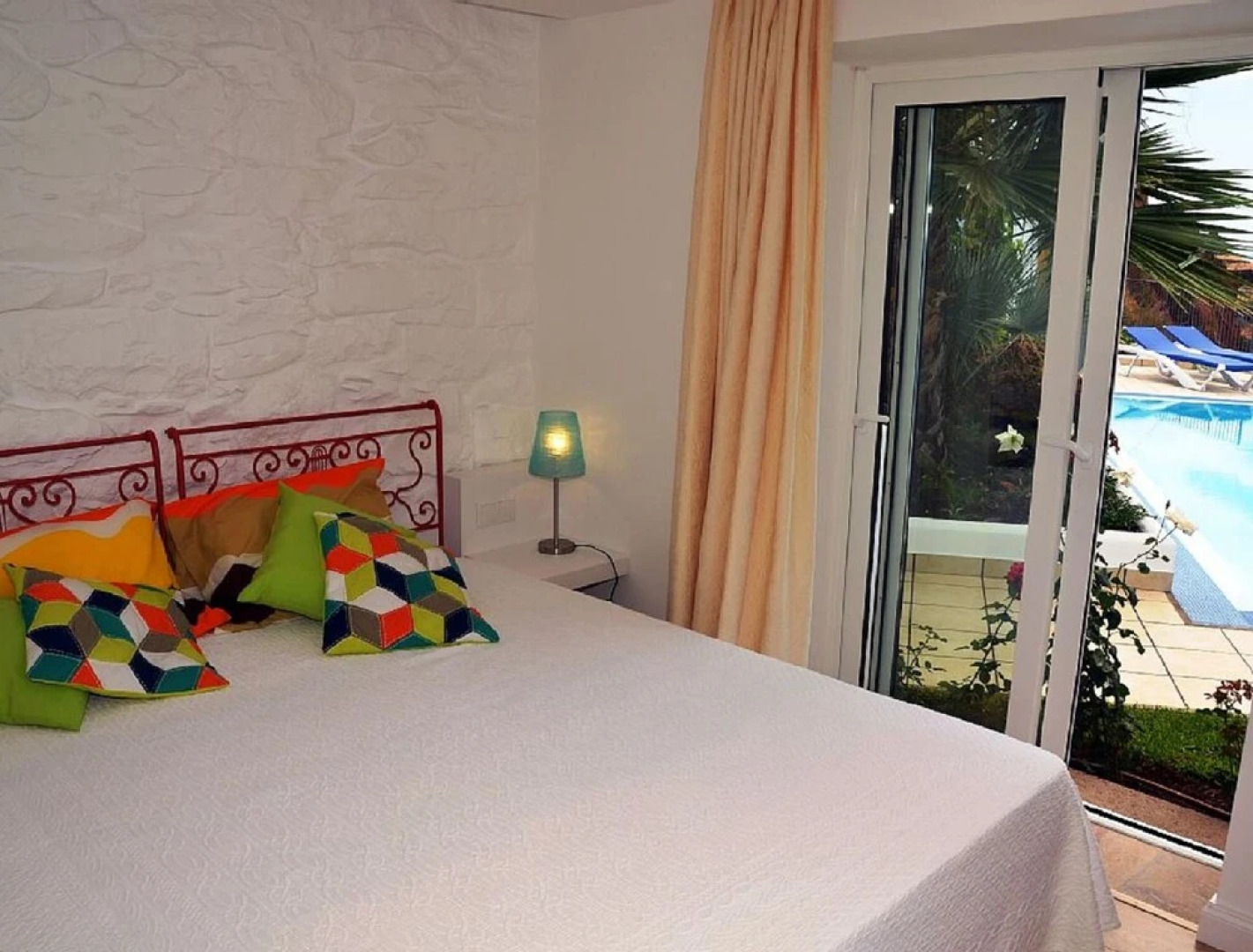 Casa das Bandeiras by ETC Madeira