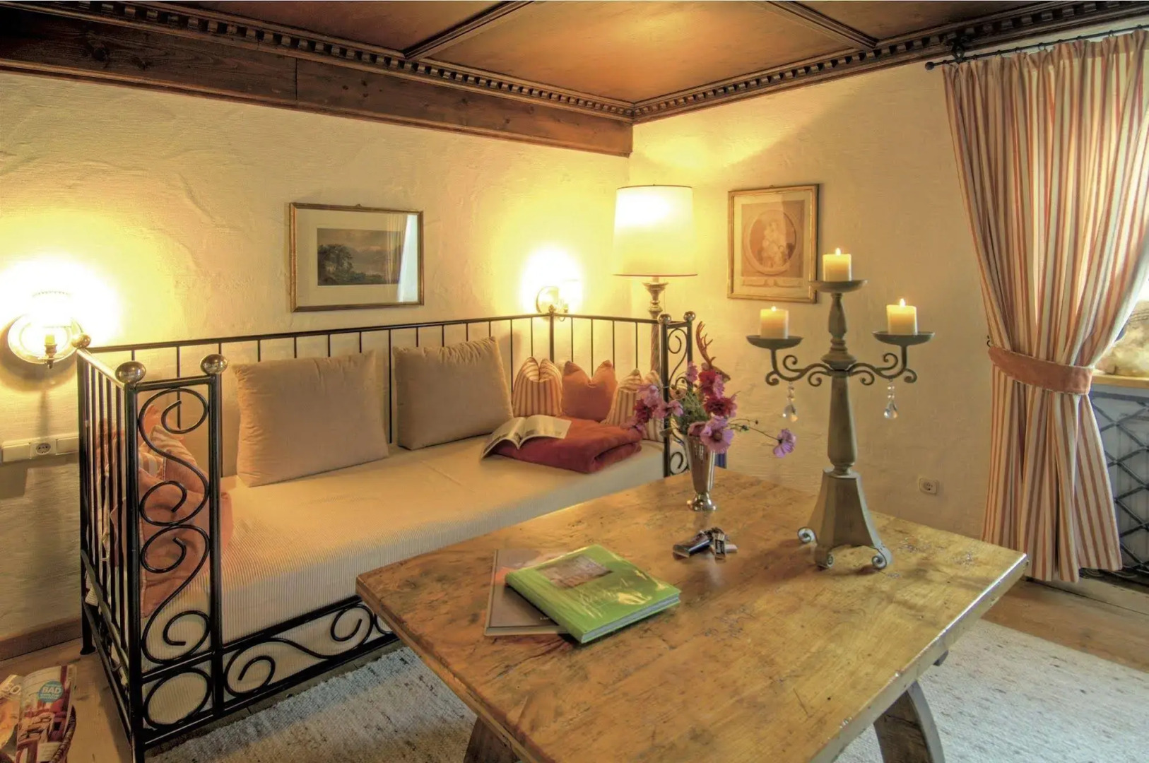 Schloss Prielau Hotel & Restaurants