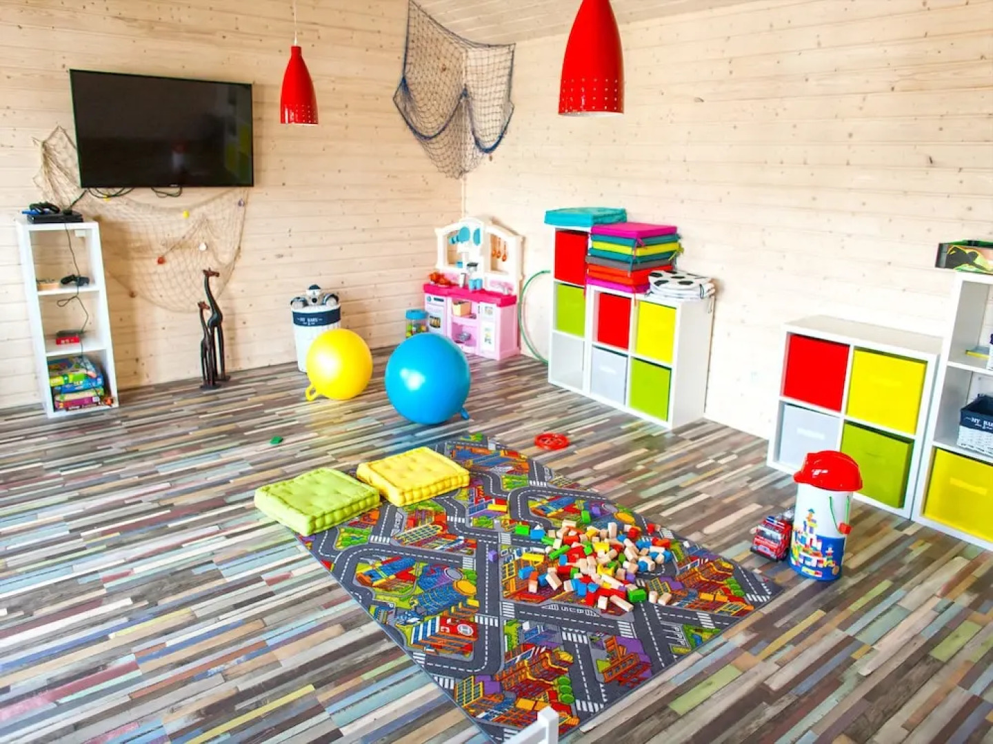 Sunny Cottages in Mielno. Large Area, Swimming Pool, Playground, Animations