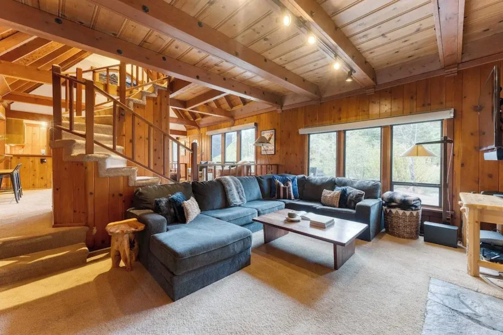 Riversong Lodge by Avantstay Sauna + Hot Tub On The Truckee River