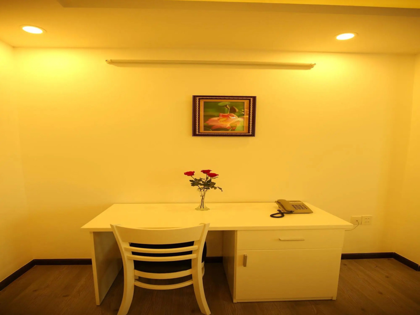 New Hotel & Apartment