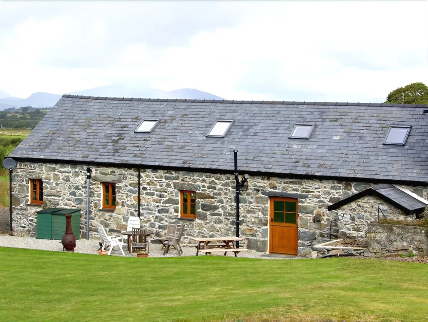 Glasfryn Barn