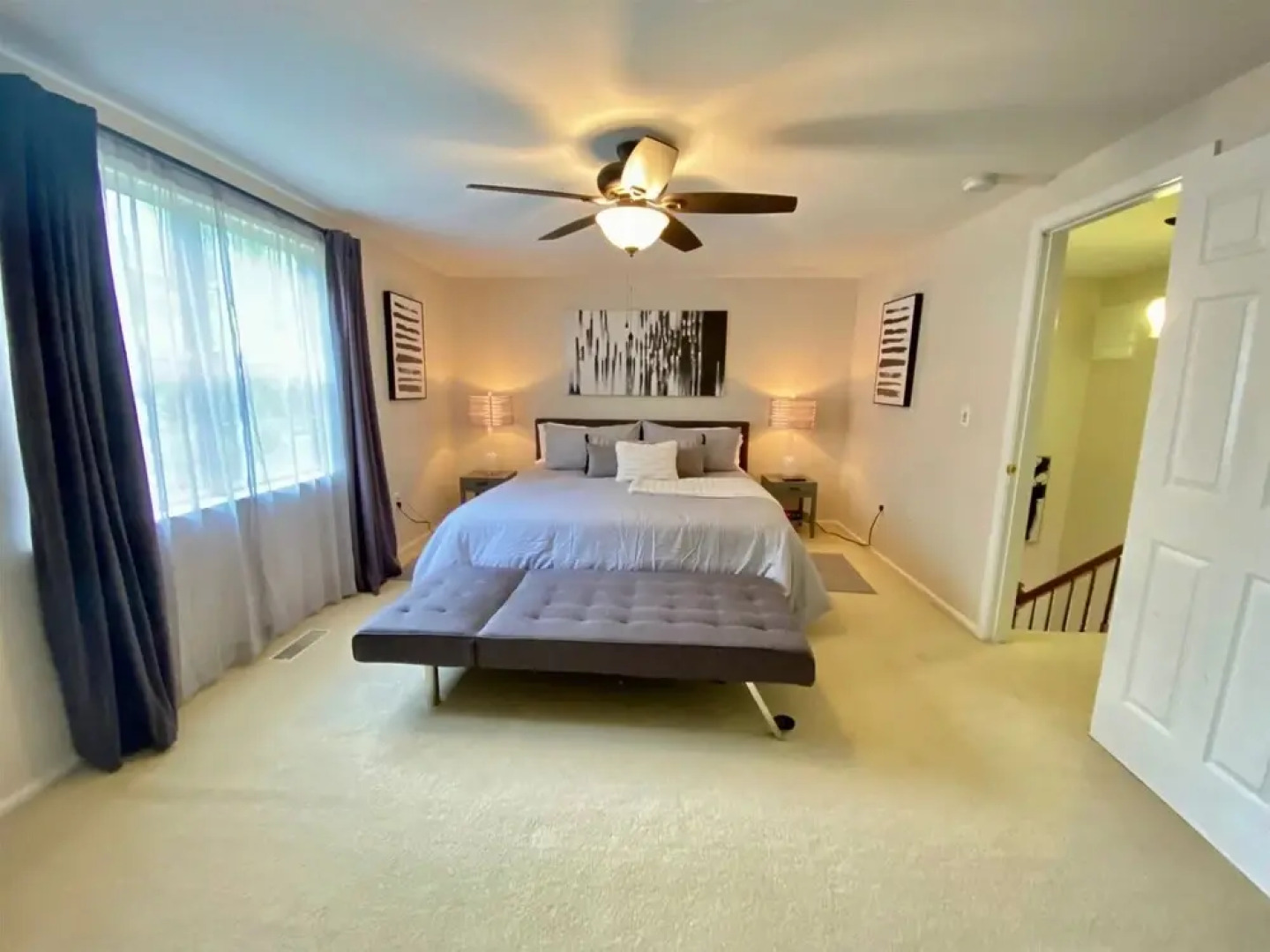 Top Rated Townhome - Our Reviews say it All. Large Discount During Pandemic. Self Checkin, Pet Friendly! Super-host Support