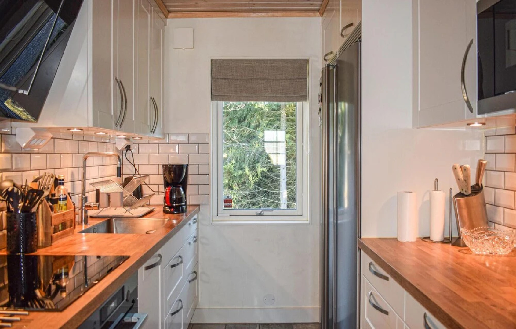 Nice Home in Lekeryd With 3 Bedrooms, Sauna and Wifi