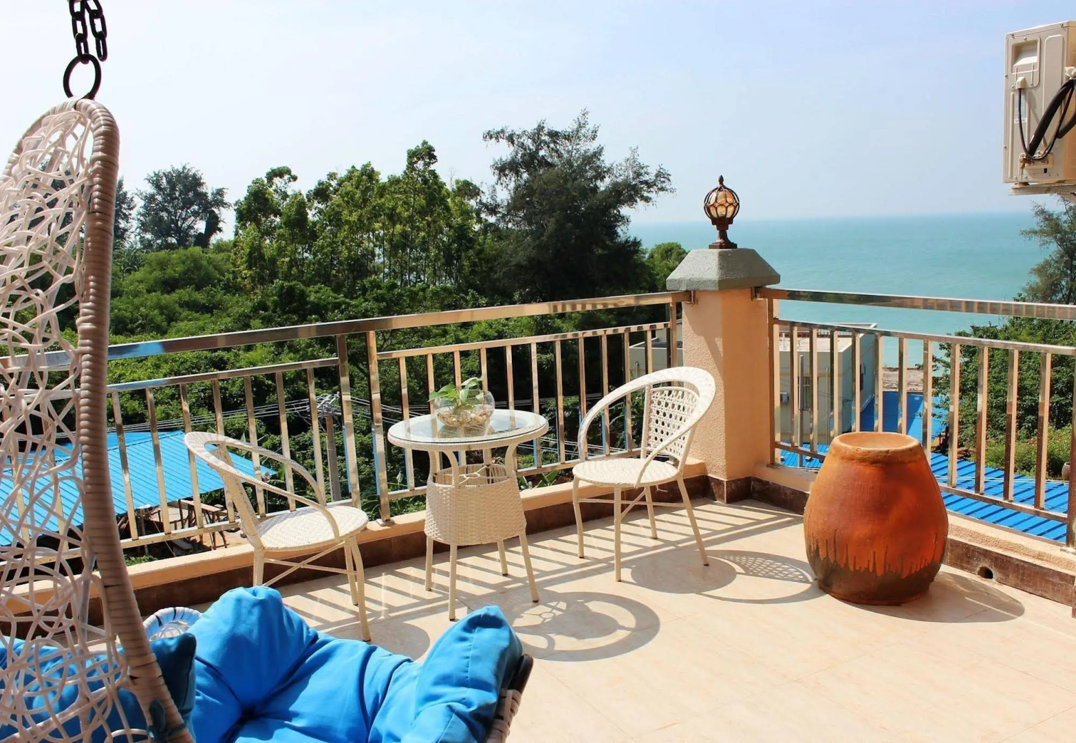 Weimei Sea View Hotel