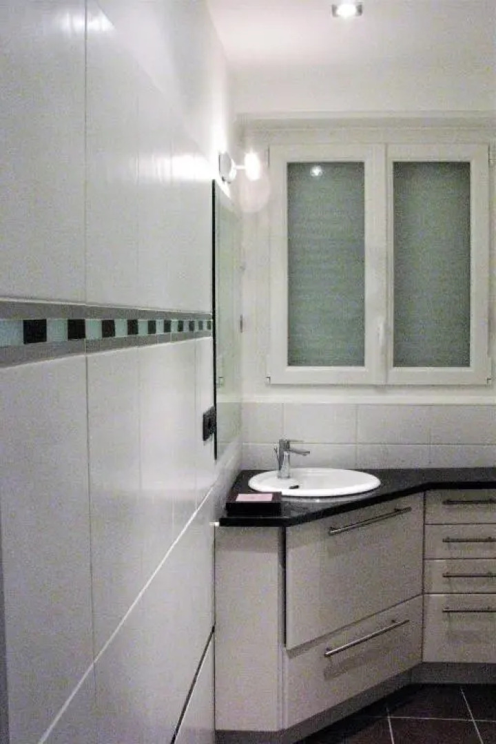 SPLENDIDE T3 DE 70m2 VUE MER A 2 MINUTES DU CENTRE-VILLE