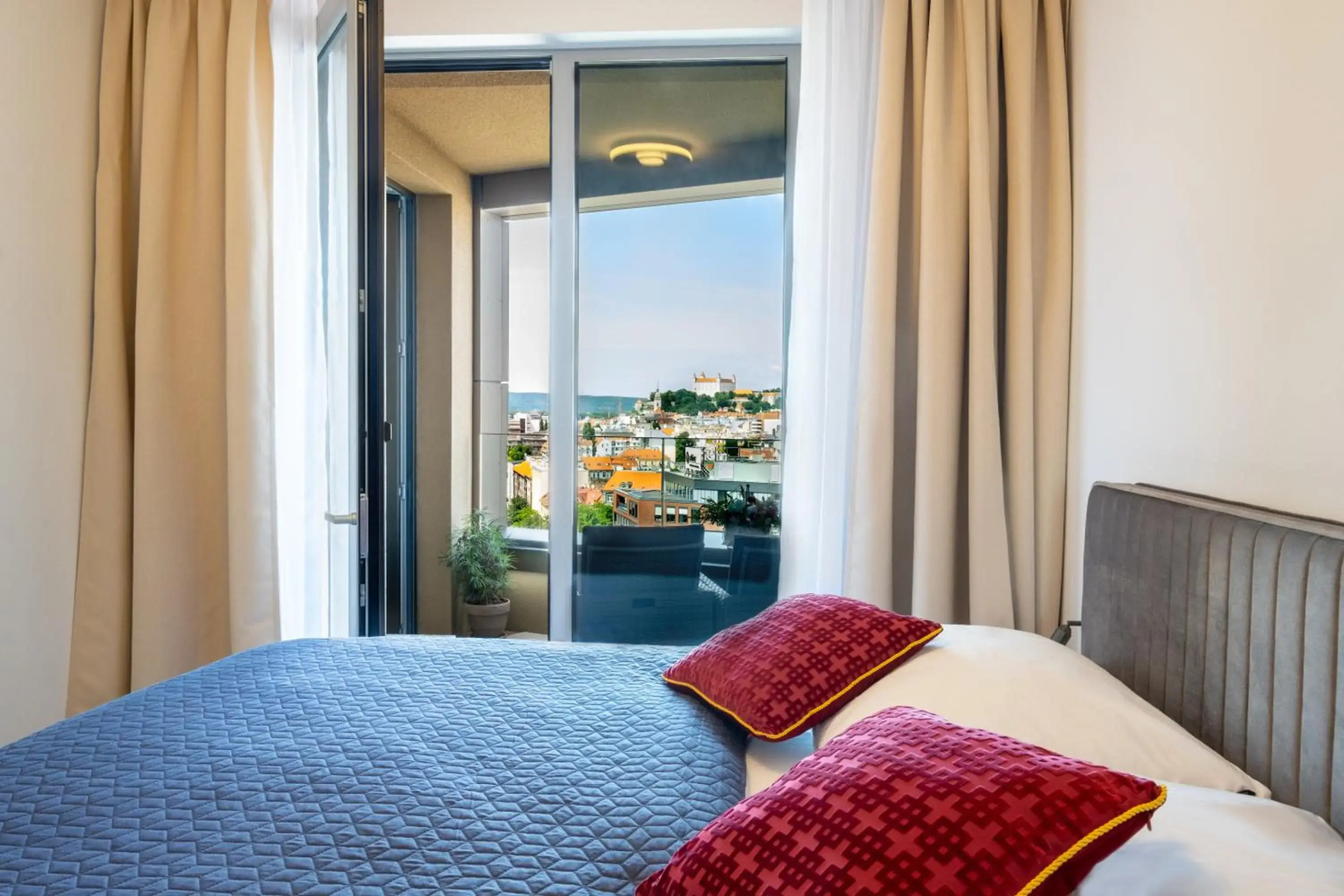 SKY PARK Central City Downtown