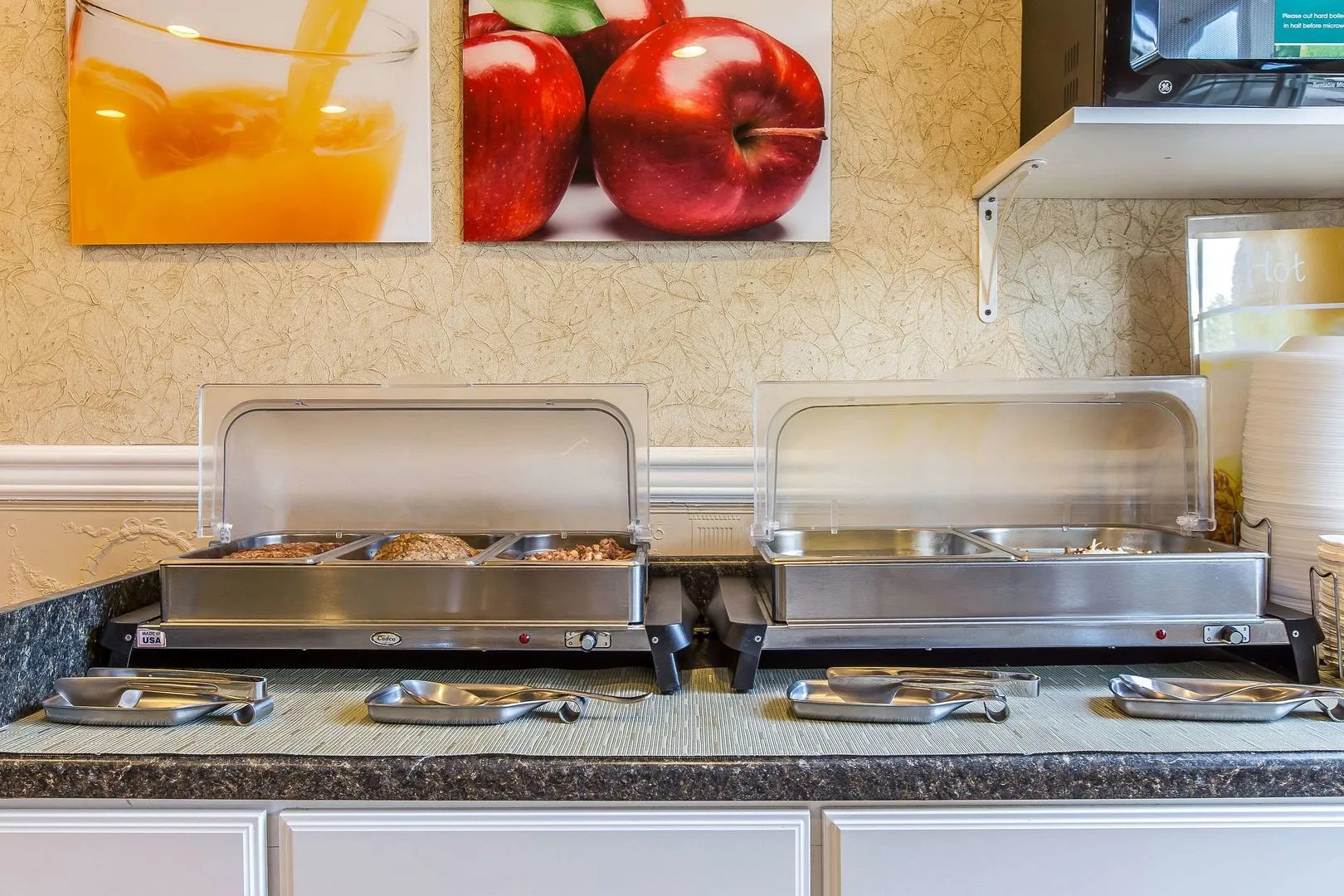 Quality Inn & Suites On the River