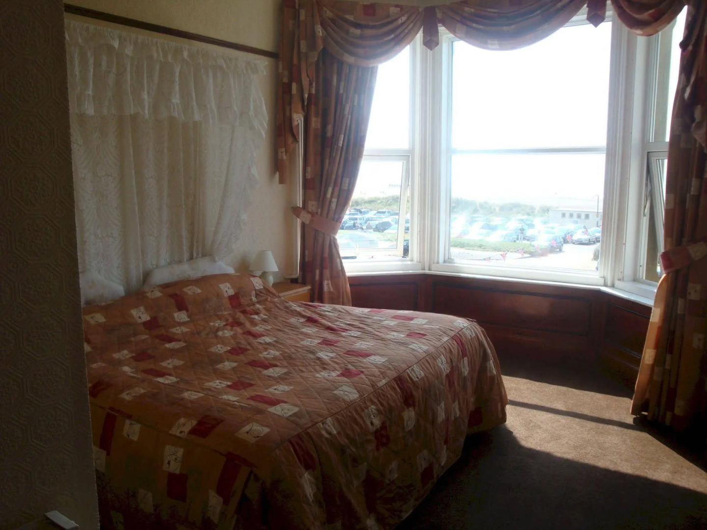 Monterey Beach Hotel