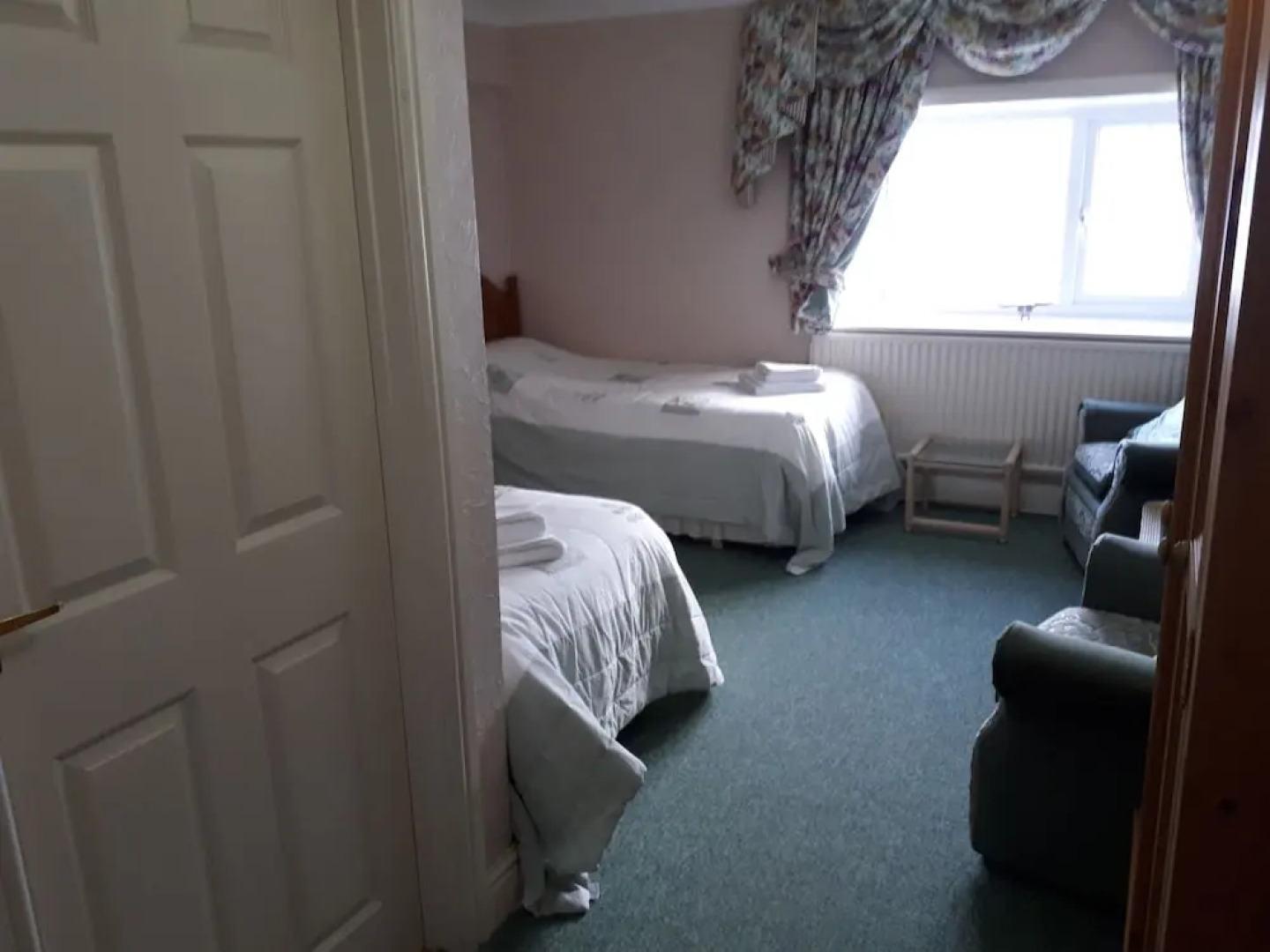 The Red Lion Country Inn