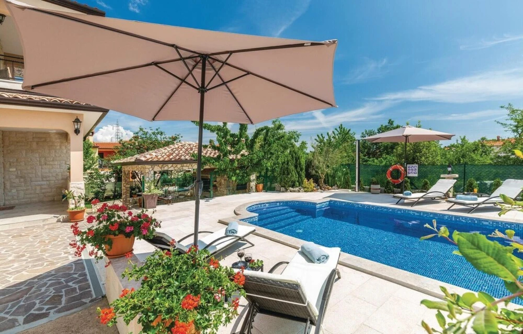 Stunning Home in Nedescina With Wifi and 4 Bedrooms