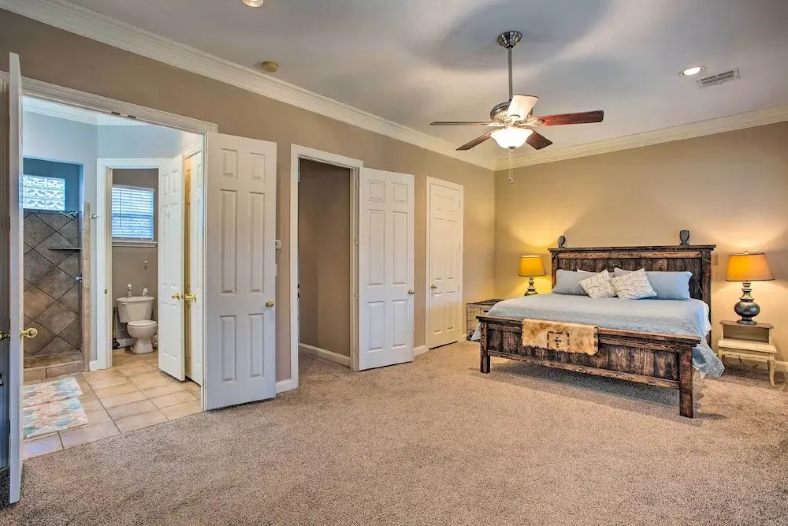 Cedar Creek Reservoir Home w/ Deck & Fire Pit!