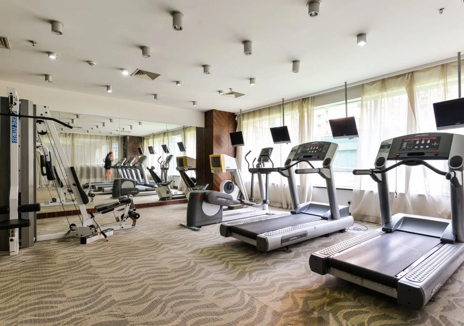 Luxemon Hotel（Pudong Shanghai）