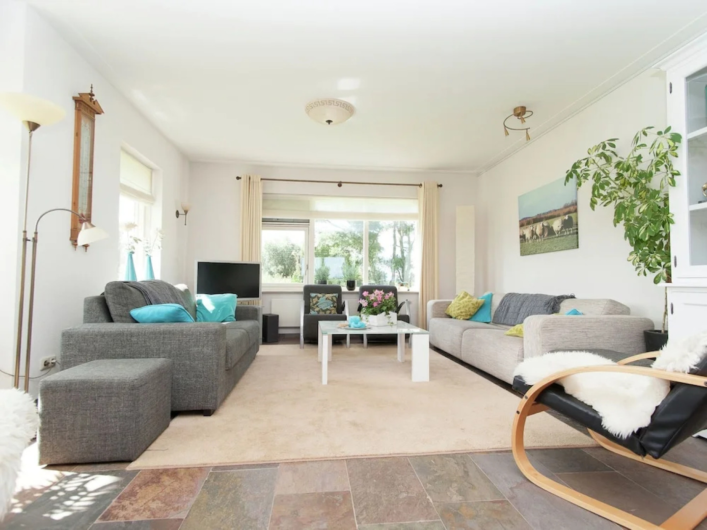 Lovely Holiday Home in Bergen With Meadow View