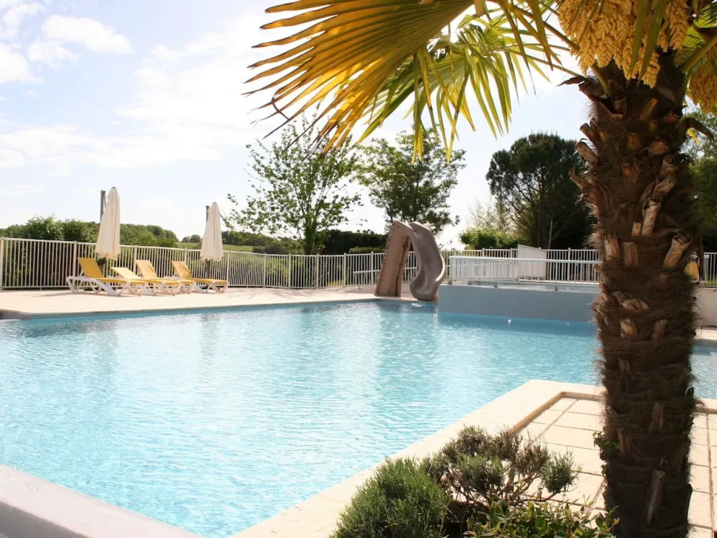 Secluded holiday home with a dishwasher, not far from Sarlat