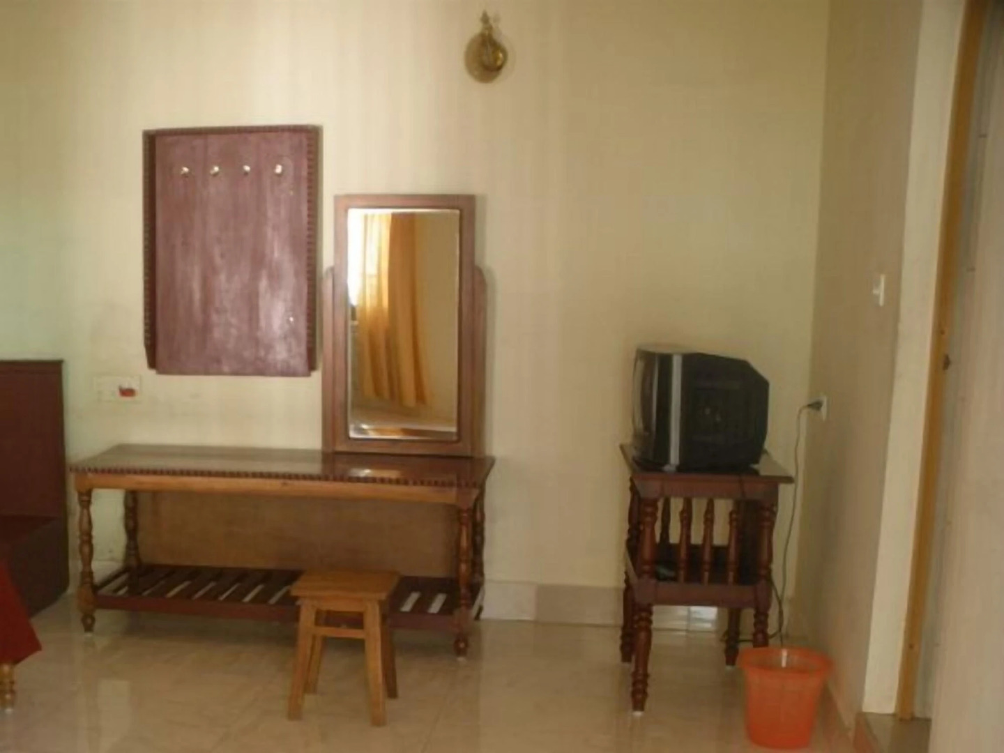 Jungle Palace Homestay