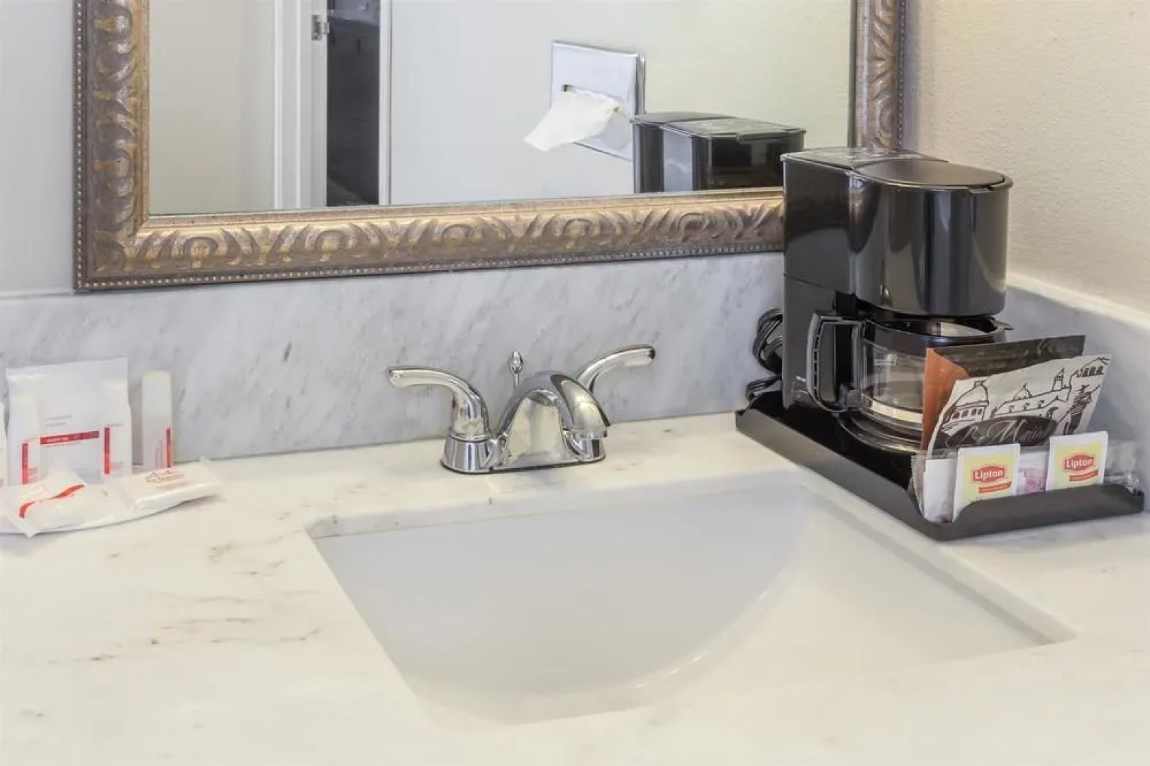 Ramada Plaza Garden Grove