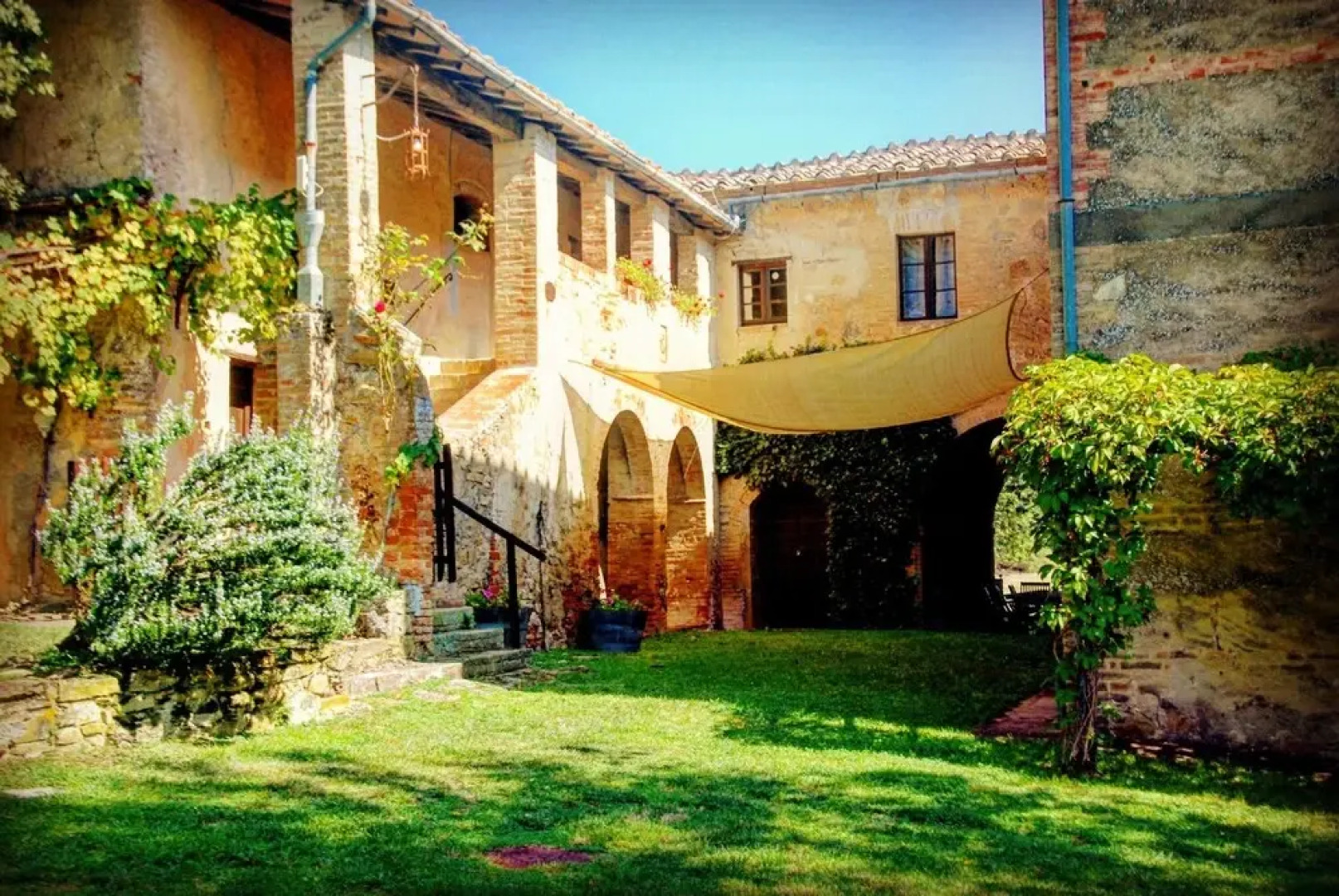 Villa With 8 Bedrooms in Buonconvento, With Private Pool, Furnished Garden and Wifi - 90 km From the Beach