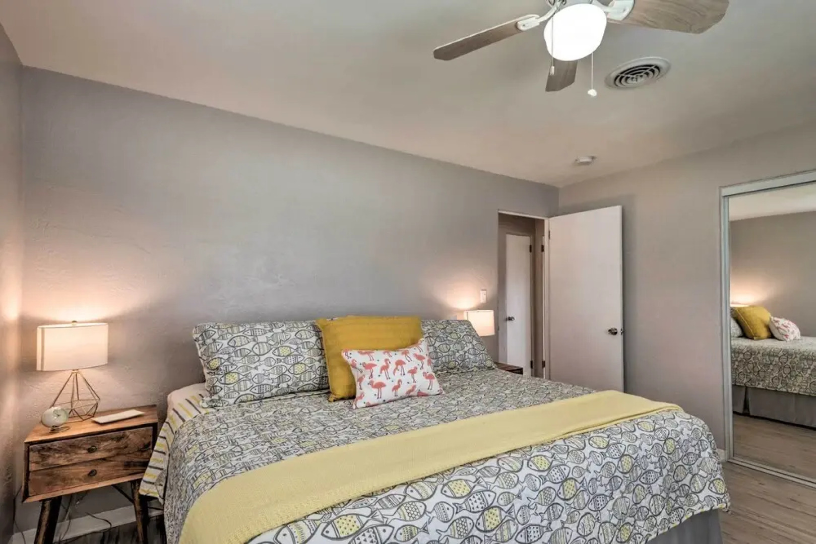 Bright Bungalow With Porch: Walk to Ormond Beach!