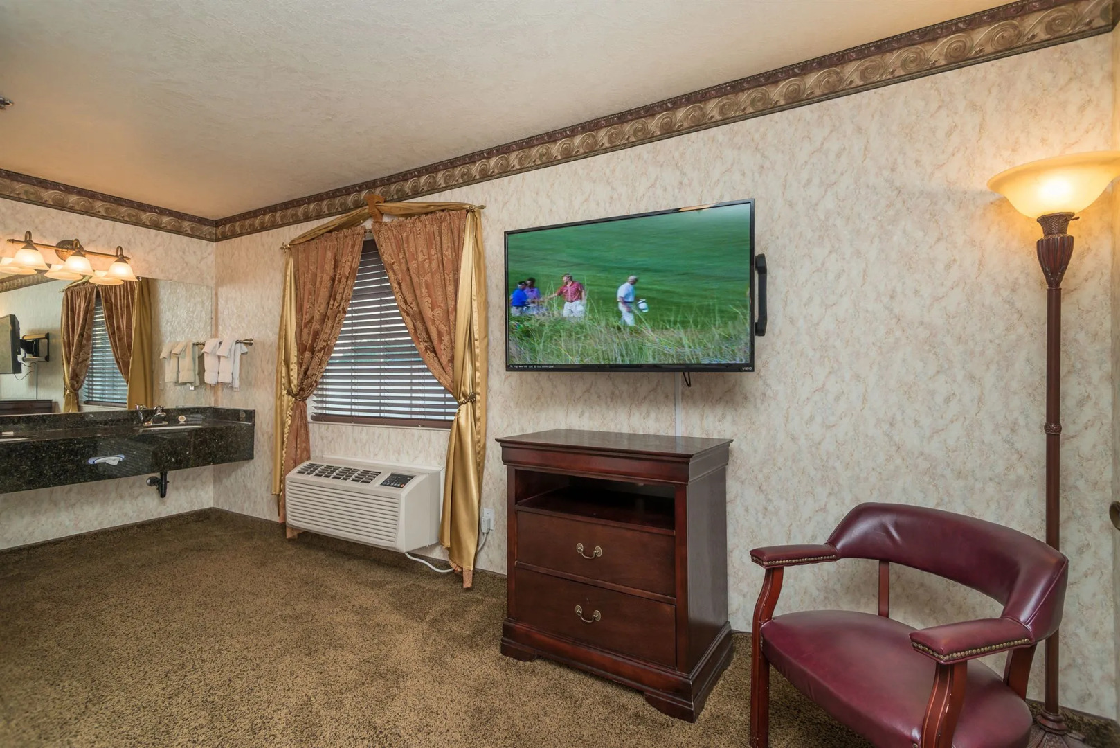 St. George Inn & Suites