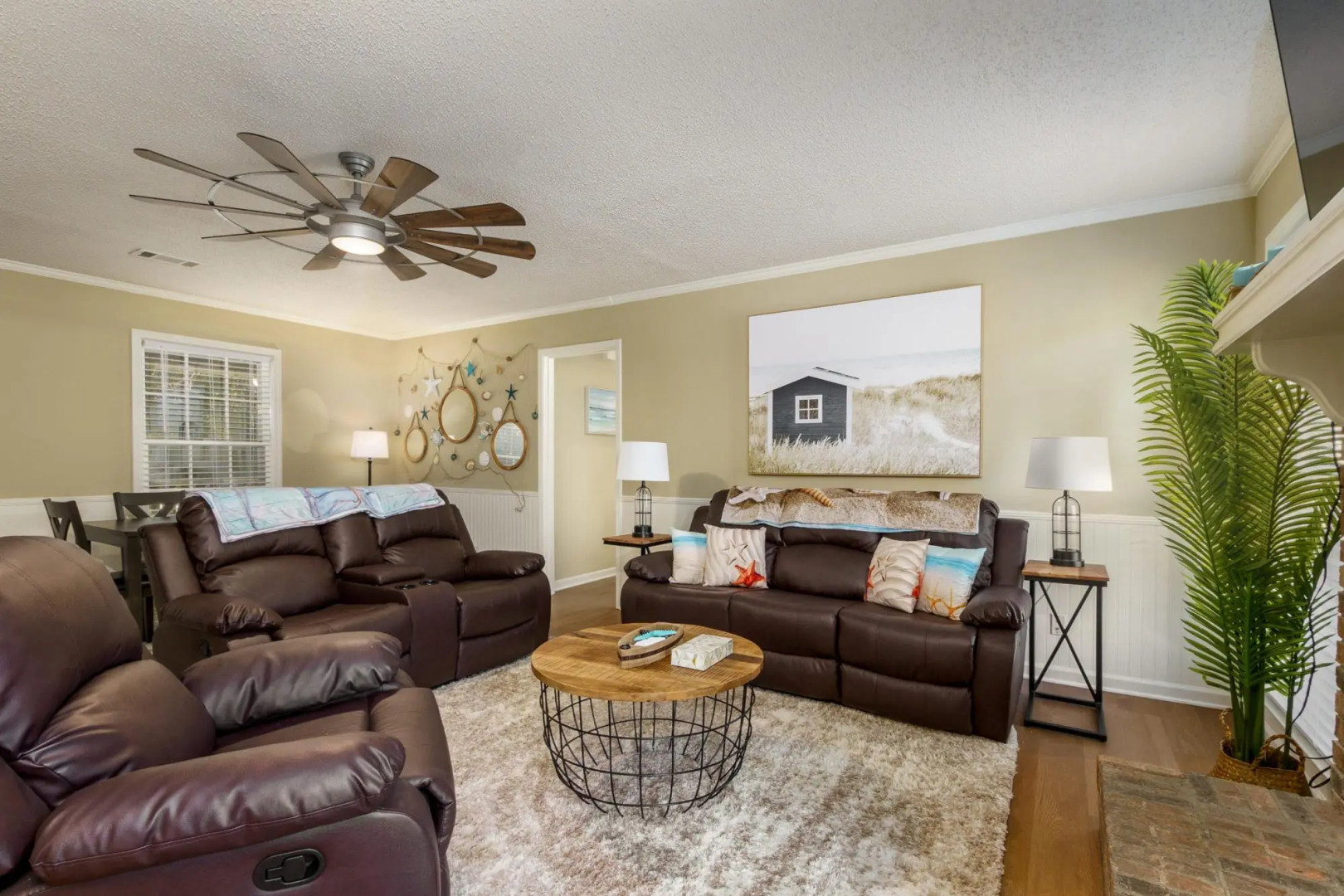 Alabama Get Away   Game Room  Location A   Near Medical Ctr