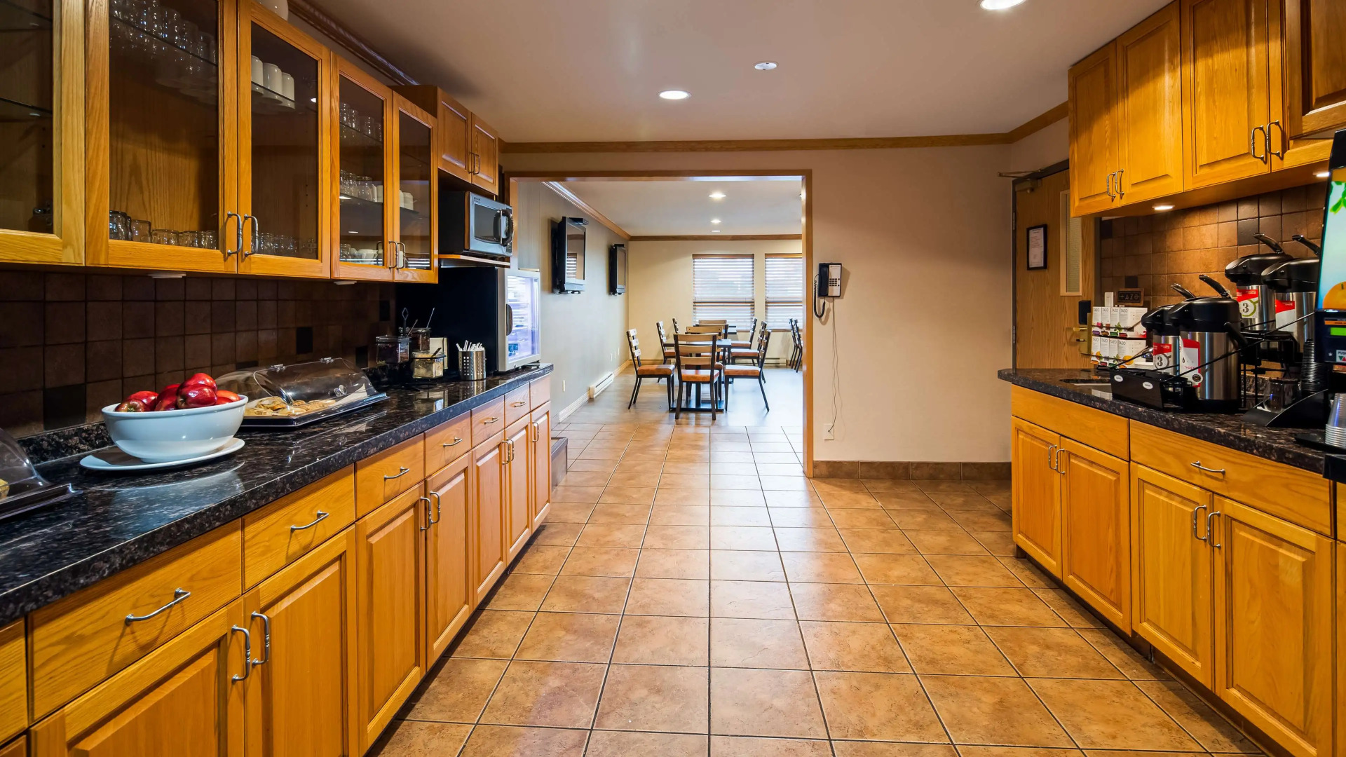 Best Western Plus Country Meadows Inn