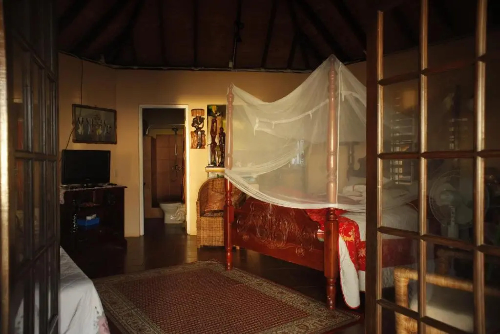 I VIEW - in Long Bay