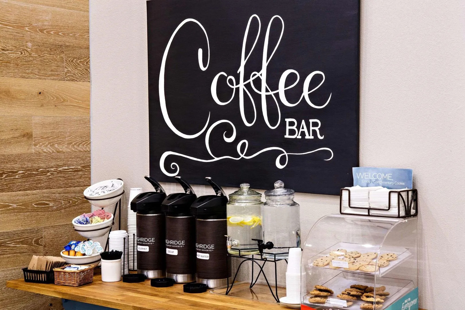 Country Inn & Suites by Radisson, Harrisburg West Mechanicsburg