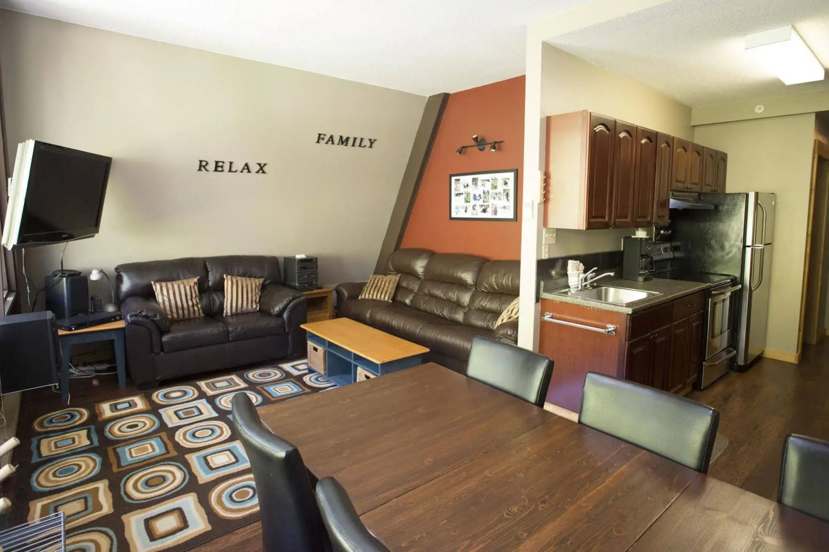 The Pinnacles Suite Hotel