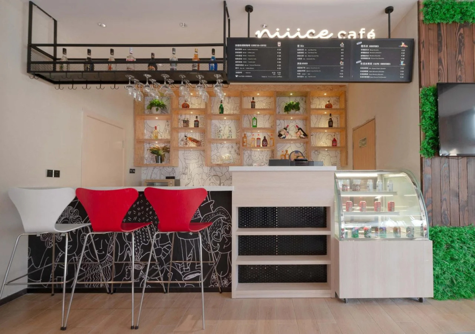 Ibis Guanyun Kowloon Port Water Street Hotel