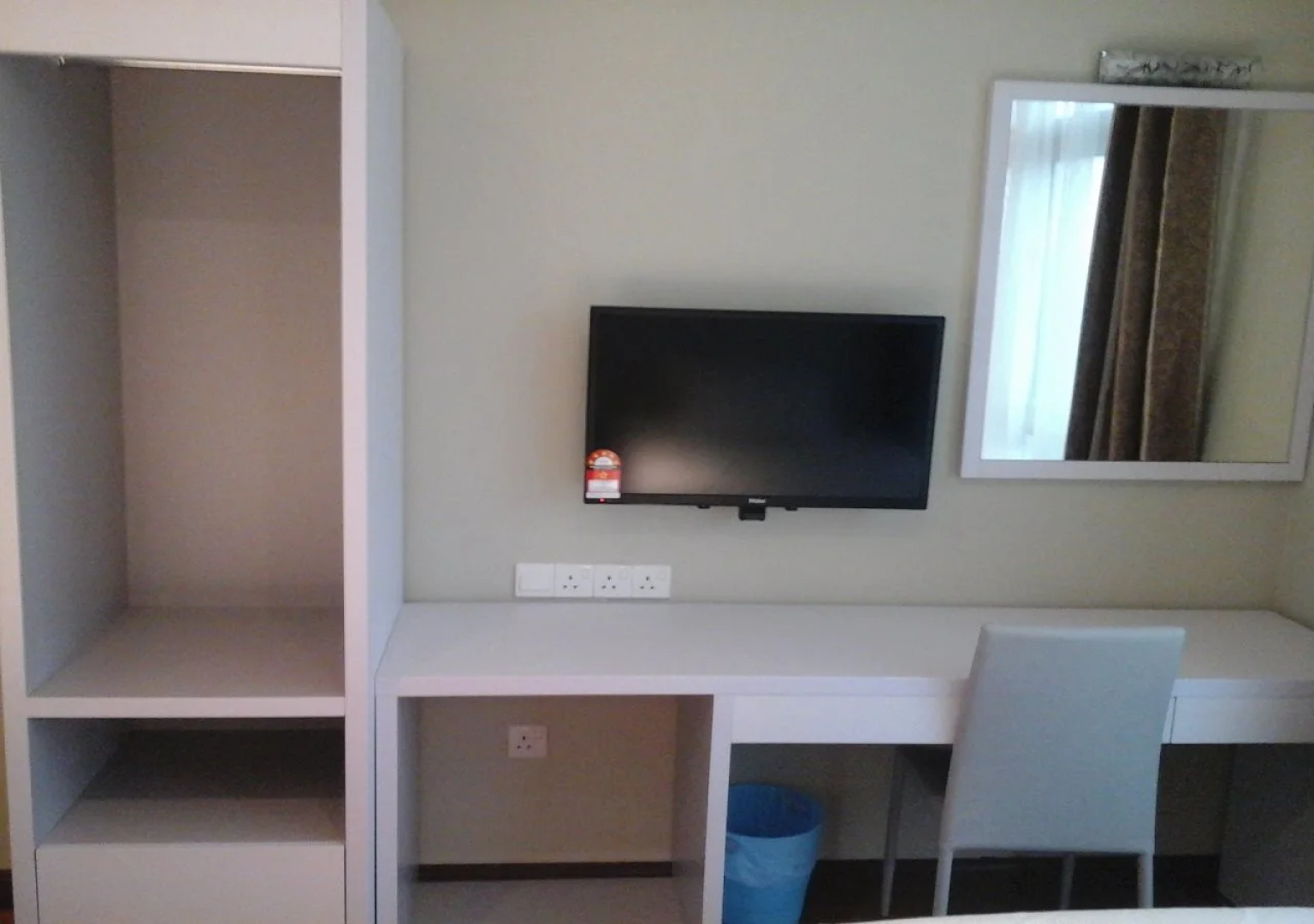EasyRest Hotel