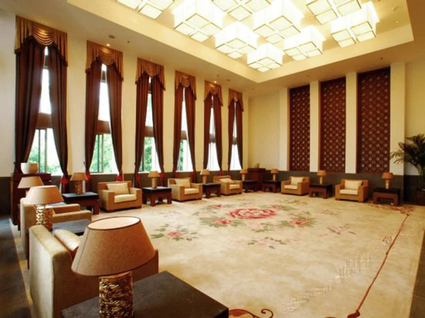 Pingtian Peninsula Hotel