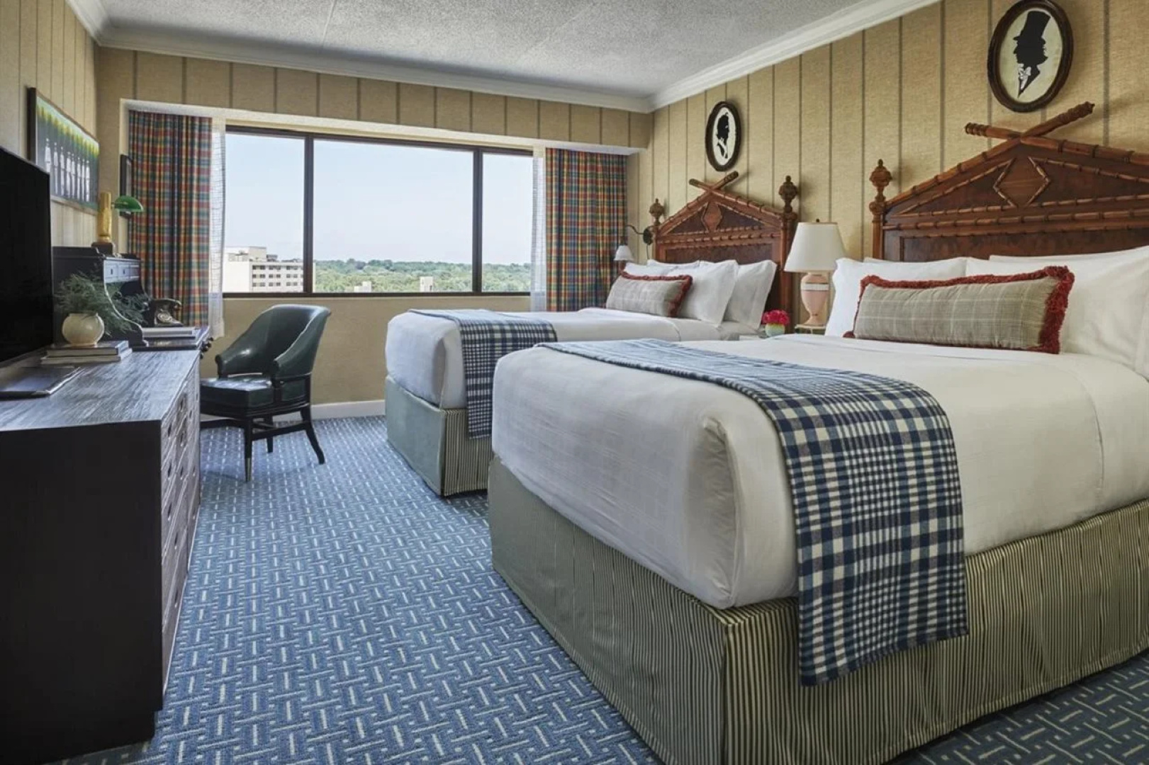 Отель Graduate by Hilton Iowa City