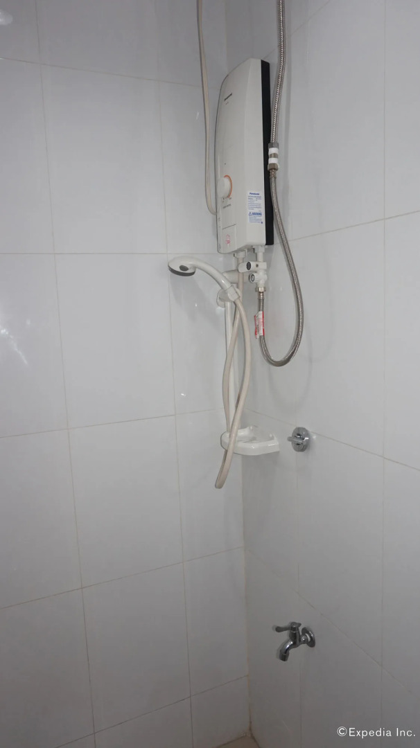 Baymont Suites & Residences