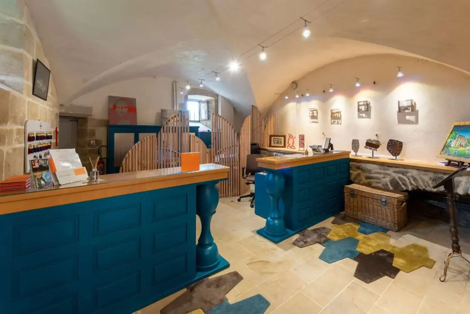 Chateau des Ducs de Joyeuse, BW Signature Collection