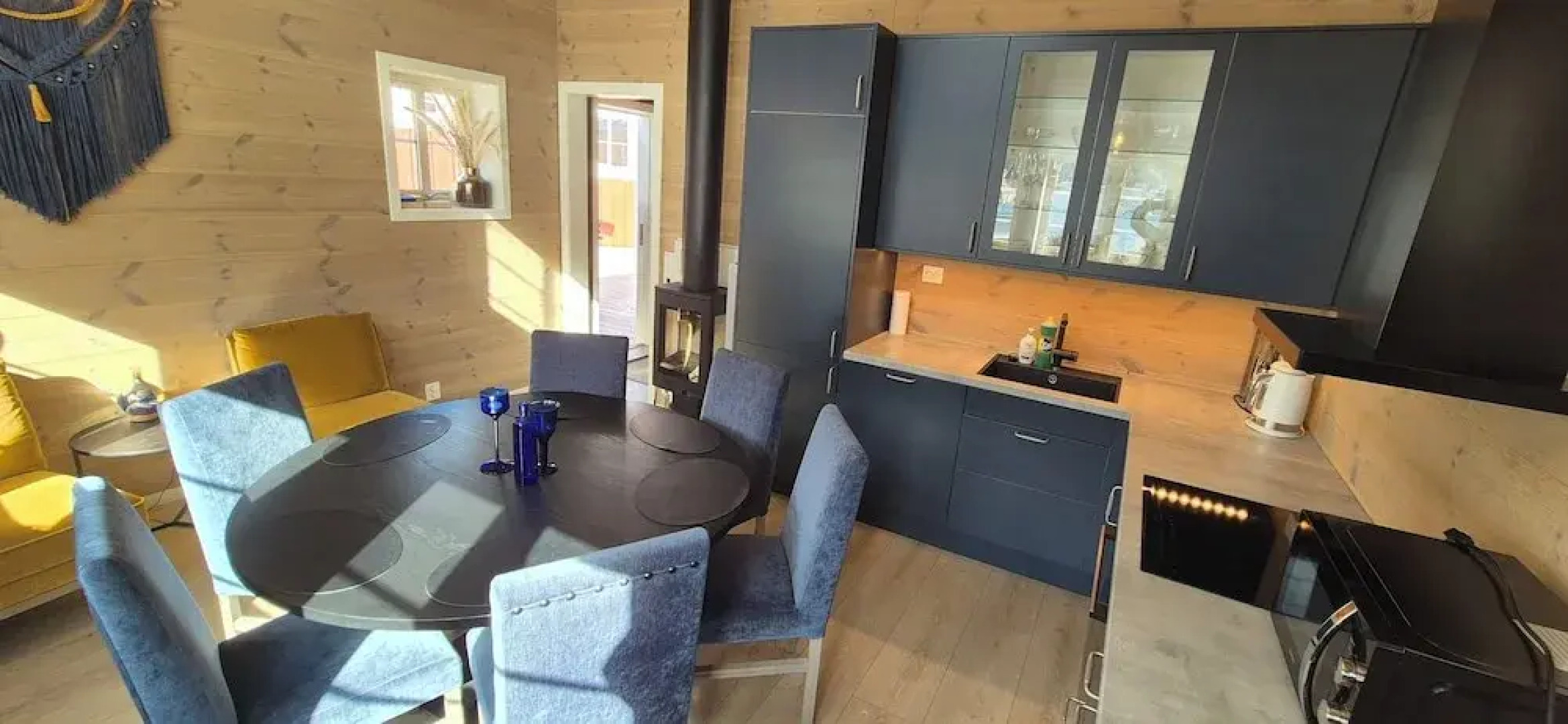 Andøy Vest Rorbuer Reine