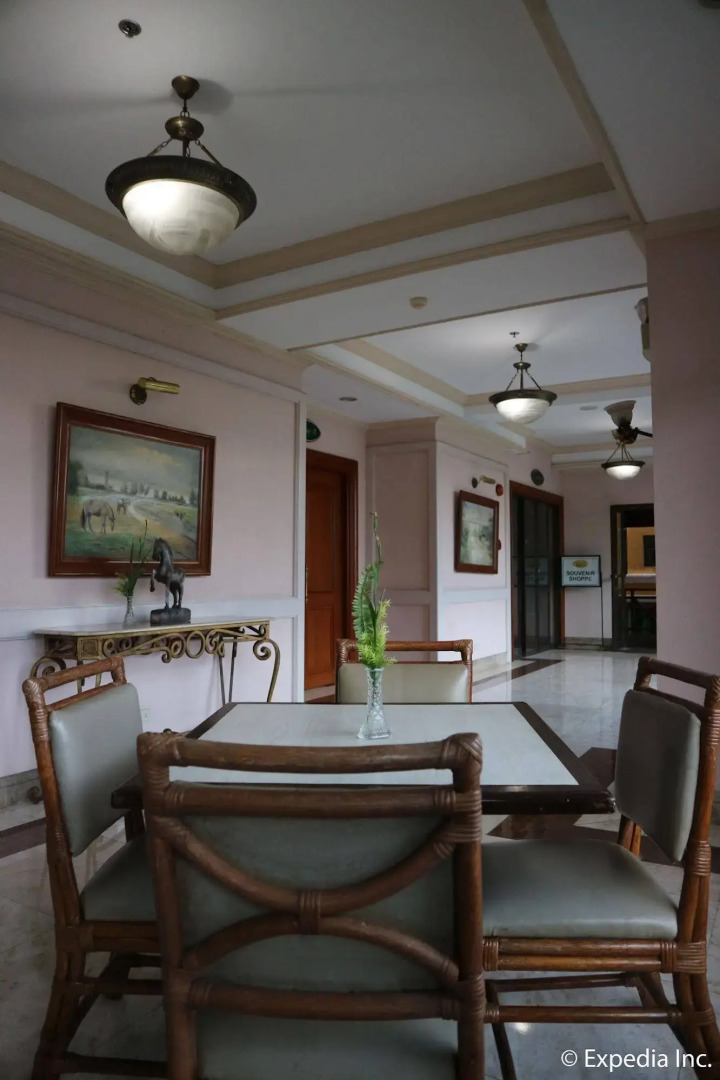 Sunrise Holiday Mansion