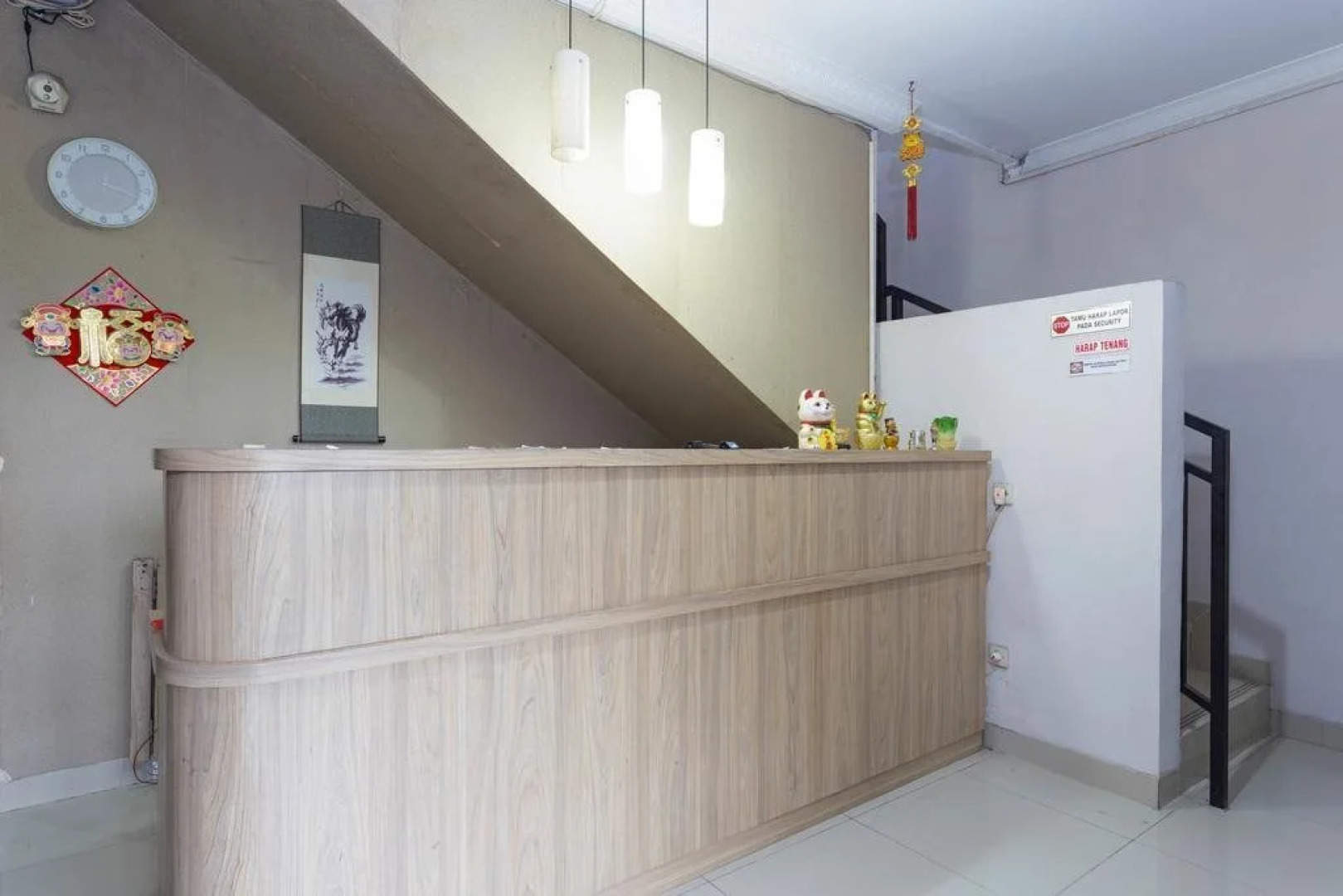 RedDoorz Plus near Lippo Cikarang Mall