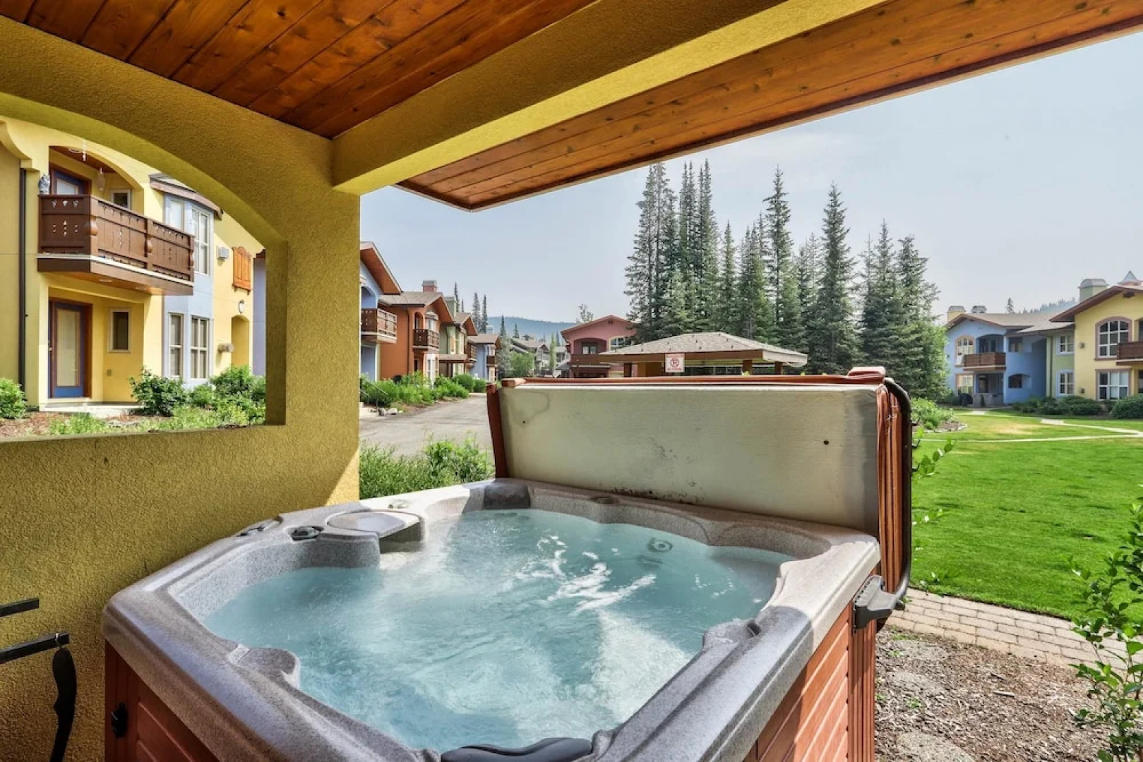 Crystal Forest #25 By Bear Country