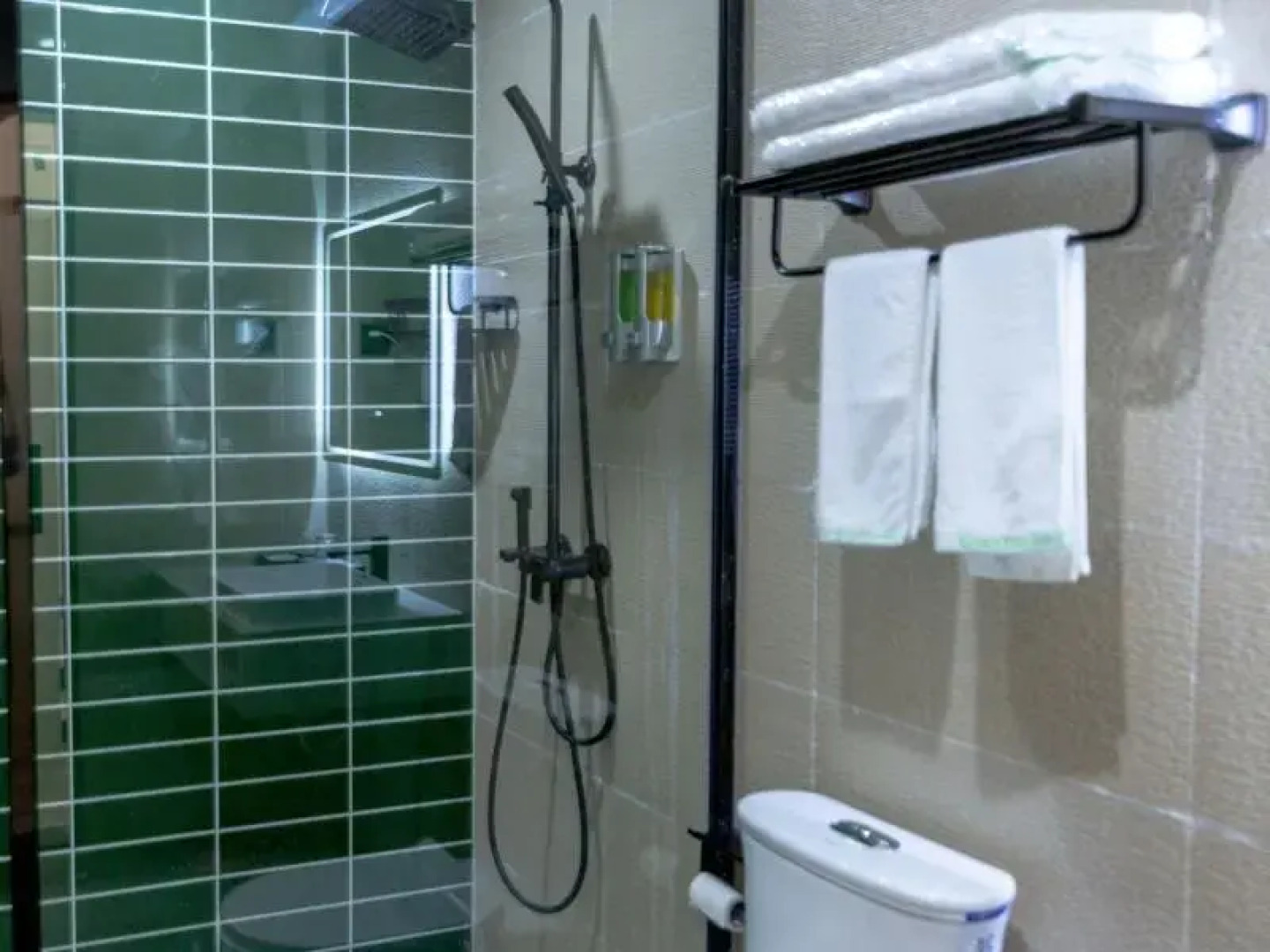 GreenTree Inn Huangguoshu Waterfall Scenic Area