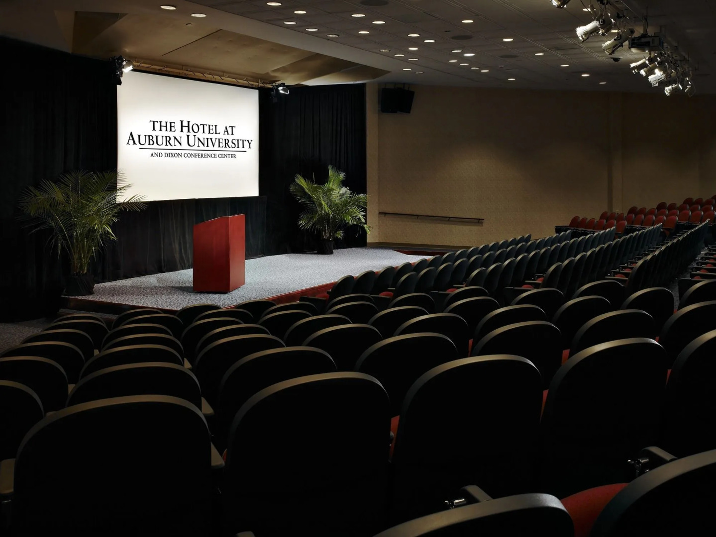 The Hotel At Auburn University