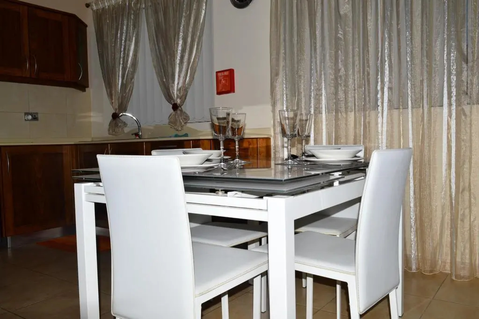 The Waves Maisonette