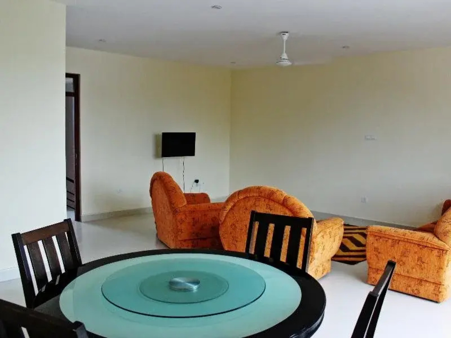 Tsuyoshi Residencies