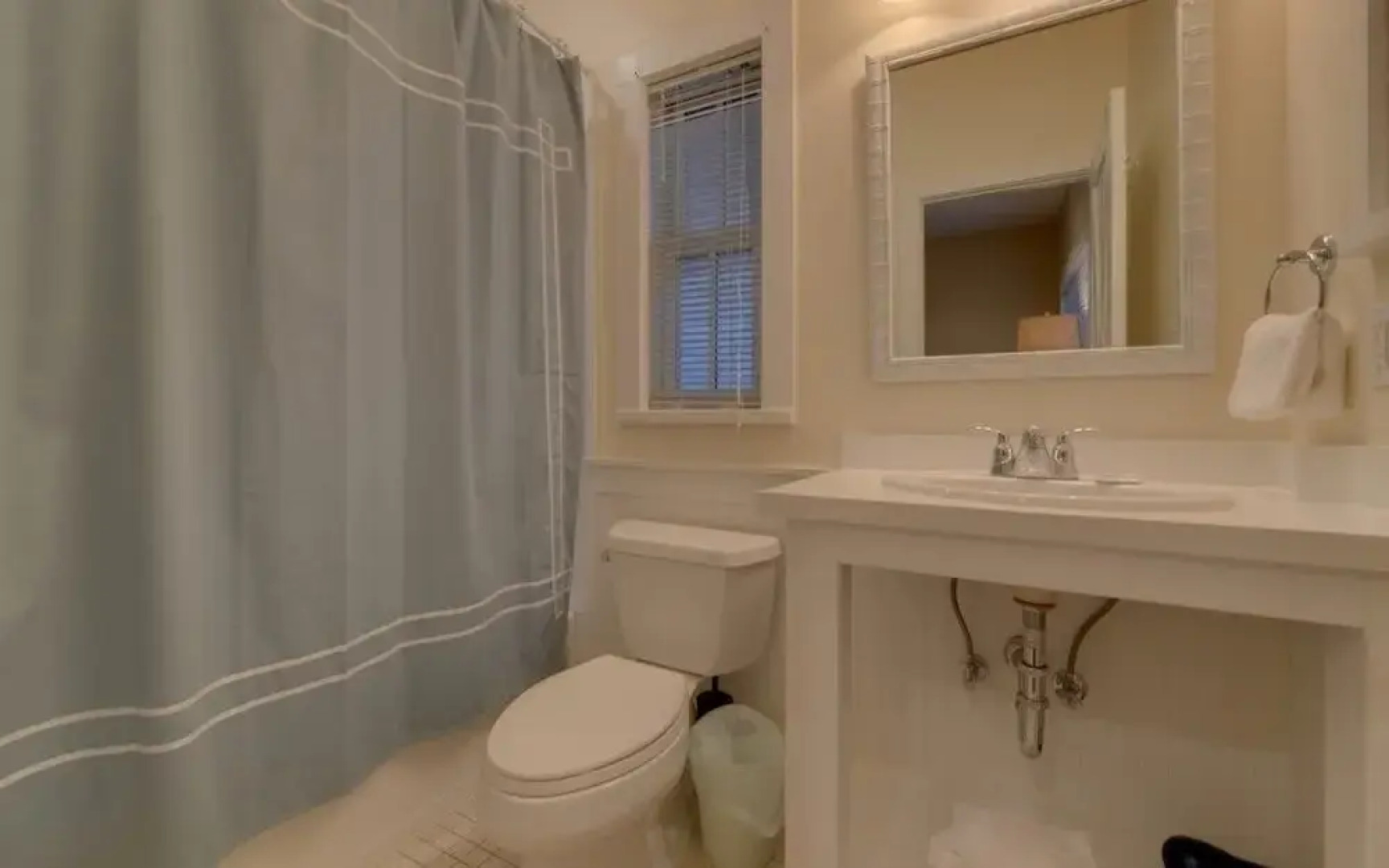 MCBTS18 Wisteria - Three Bedroom Cottage