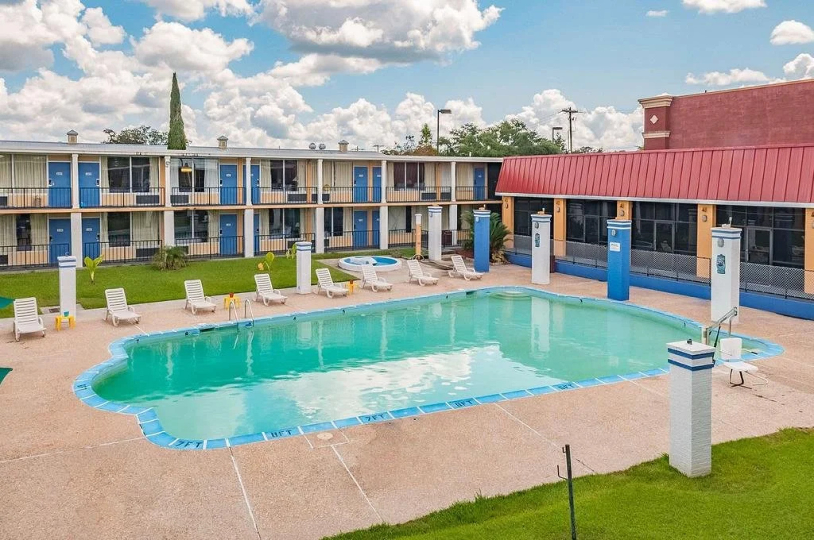 Executive Thibodaux New Orleans Hotel