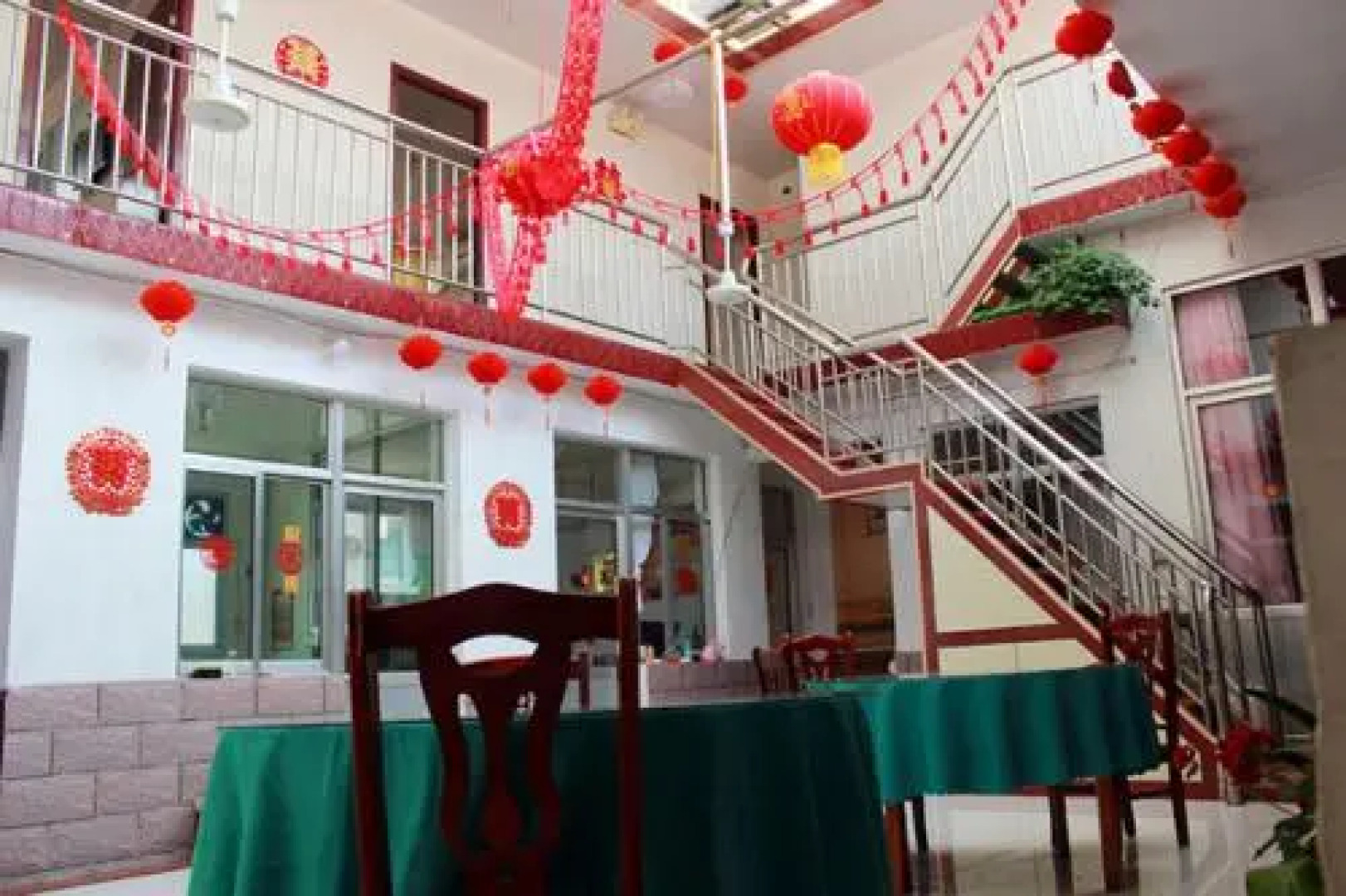 Rizhao Yiyu Fengshang Home Inn