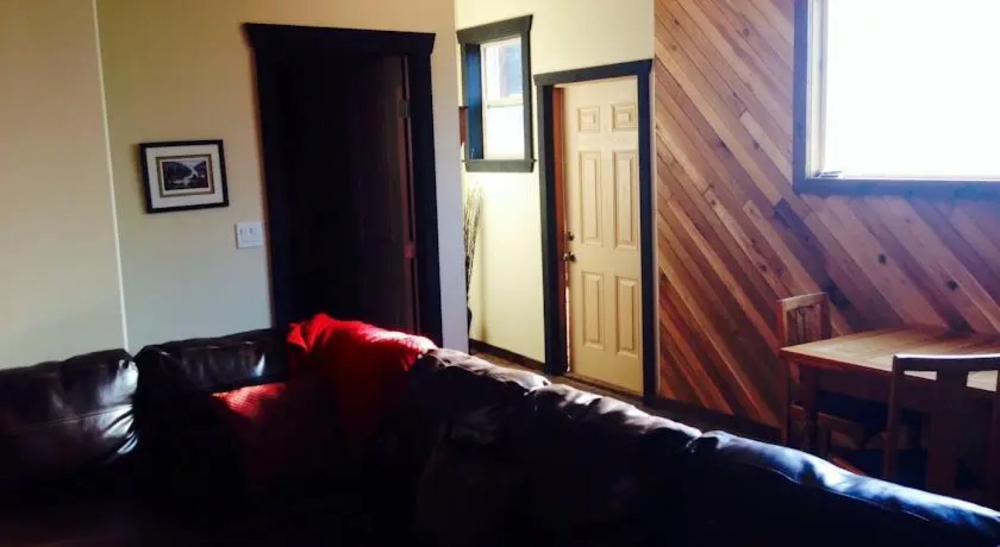 Eagle Tree Lodge Cottage and Heron Suite