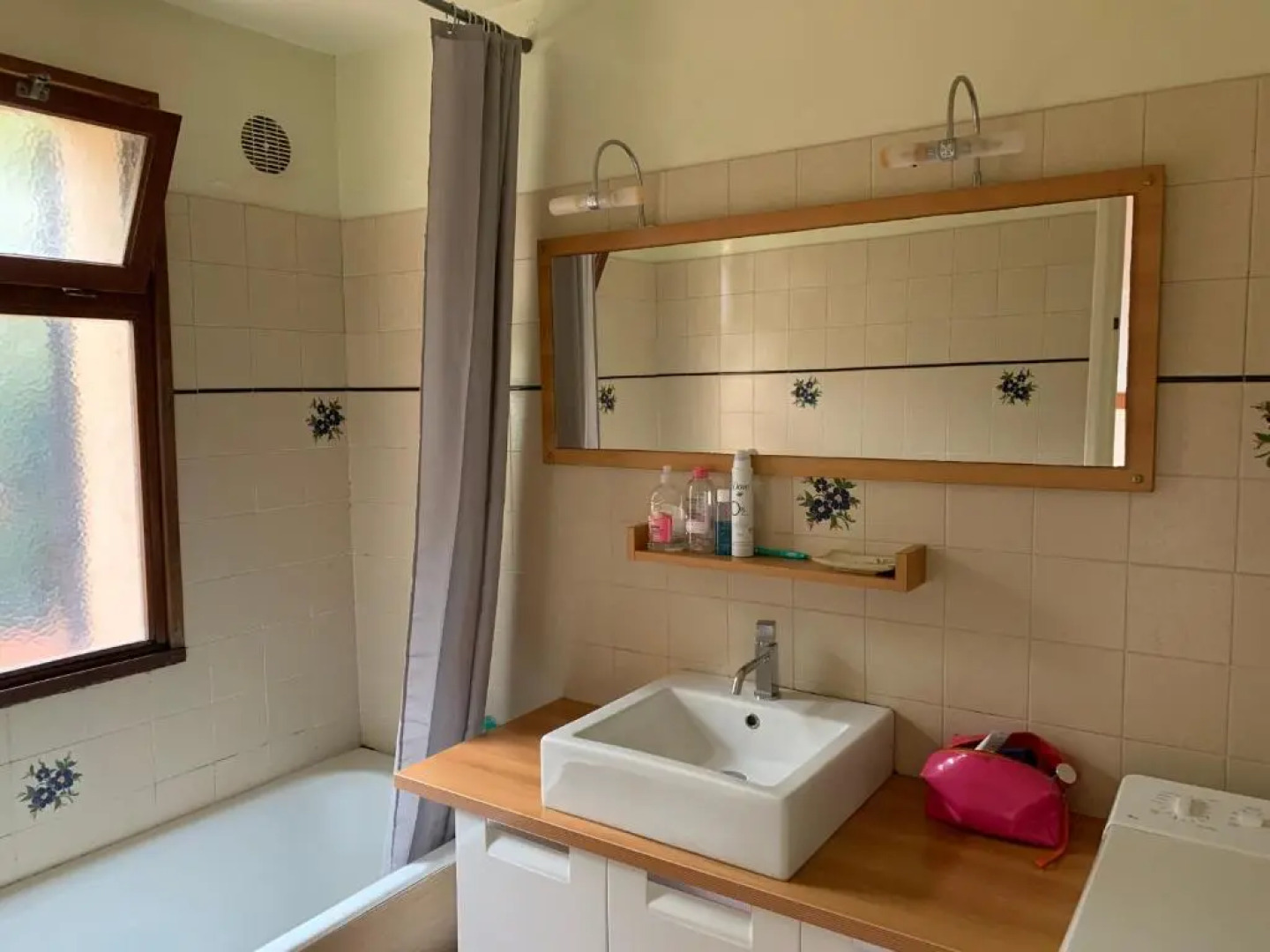 Mini villa climatisée - Vue mer - Mer à 50 m - Jardin et 2 terrasses 300 m2