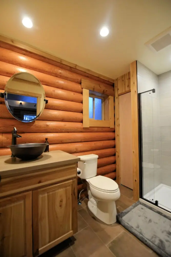 Alyeska Hideaway Log Cabins-Placer Cabin